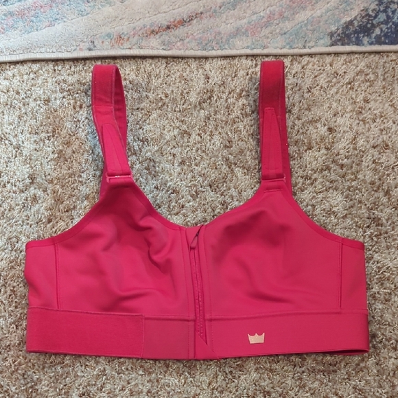 She Fit Pink Women's Size Medium Sports Bra Adjustable Velcro Straps - Picture 1 of 6